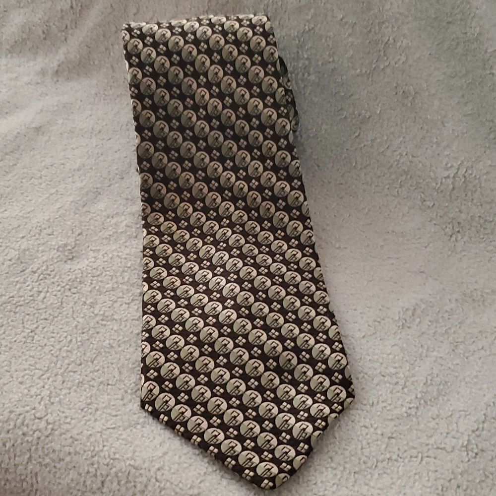 Simpsons Royal Worth Tie